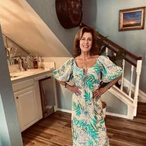 Meet your Posher, Paula
